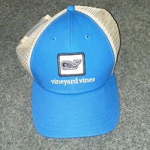 Like New Vineyard Vines Hat